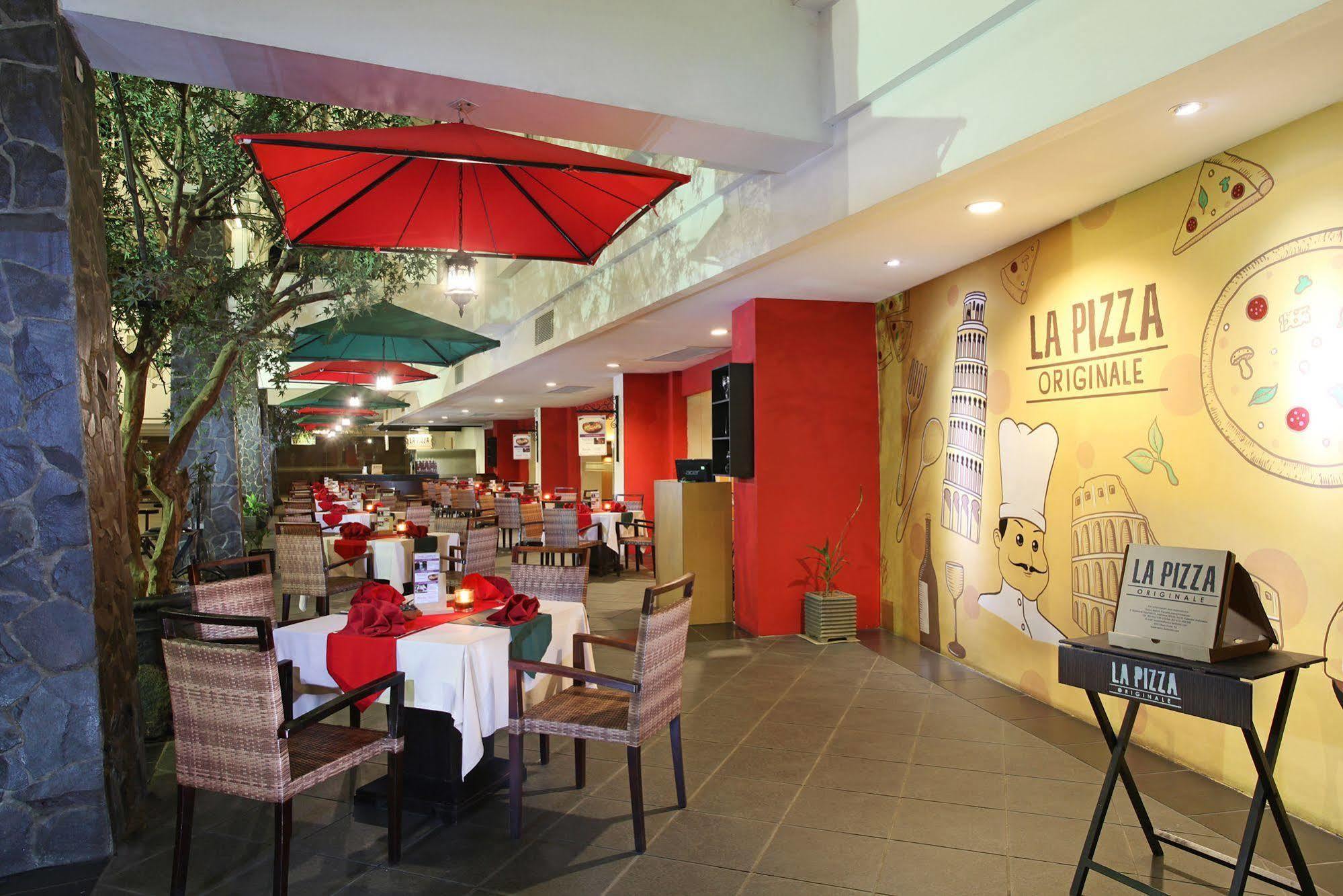Swiss-belinn Panakkukang Hotel Makassar
